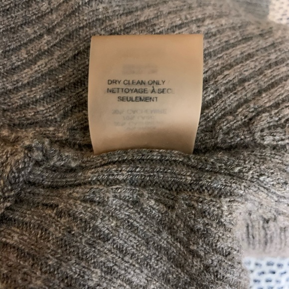 Alice + Olivia Women's Cashmere Blend Cardigan - Picture 5 of 6